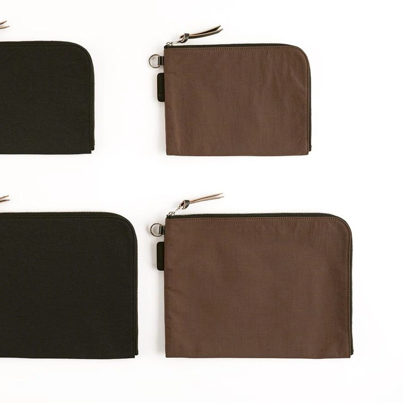 Hobonichi Tragen Flat Pouch – Brown